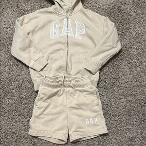 GAP Kids Beige Zip-Up Hoodie & Sweat shorts